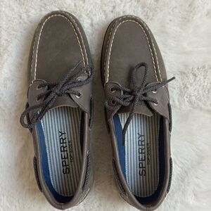 Boys/mens Sperry loafer dress shoe - size men’s 7